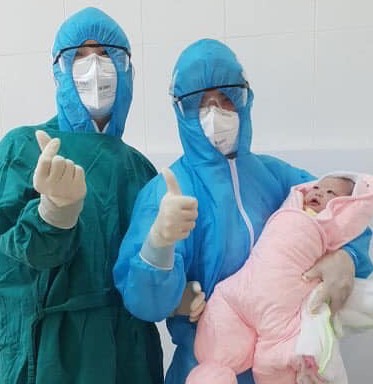 a young hanoi mother gave birth in the coronavirus quarantined zone