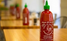 A Vietnamese American millionaire made his dream become true with Chili sauce