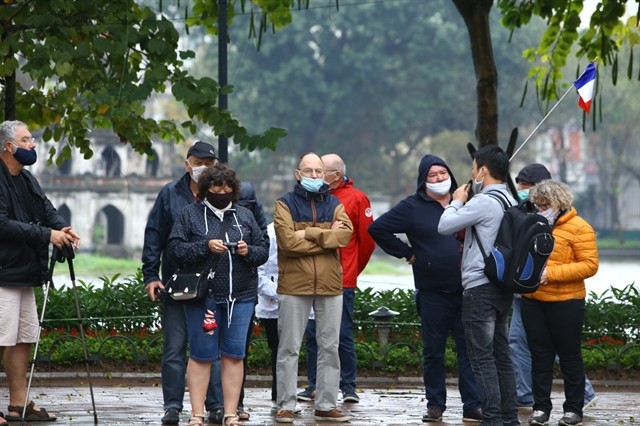 hanoi still a friendly safe destinatination for foreign tourists