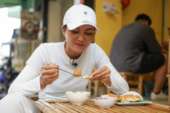 discover banh mi shops in hcmc with miss universe vietnam