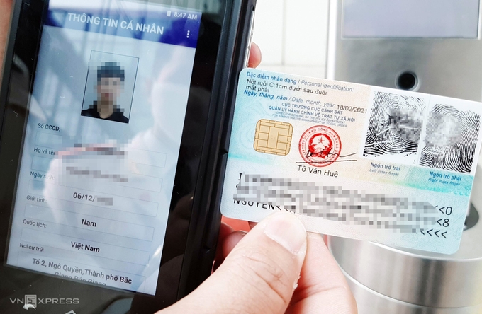 Vietnam issues 1.2 mil chip-based ID cards for citizens