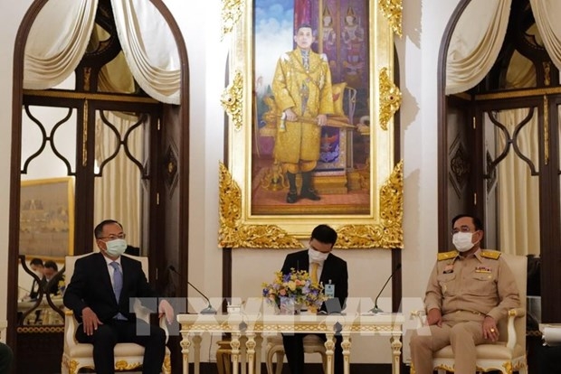 thai pm attaches importance to strategic partnership with vietnam