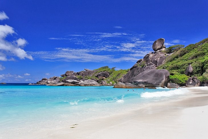 Top 10 Most Stunning Beaches in Asia