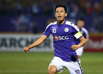 two vietnamese players enter aff cups top asean strikers list