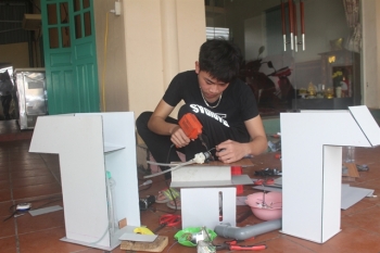 vietnam young student innovates to beat covid 19