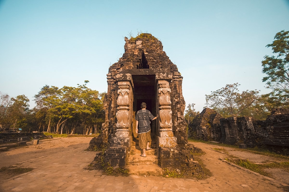 indian experts help vietnam restore my son sanctuary