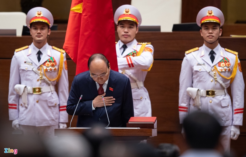 In photos: Nguyen Xuan Phuc Sworn In As New State President of Viet Nam