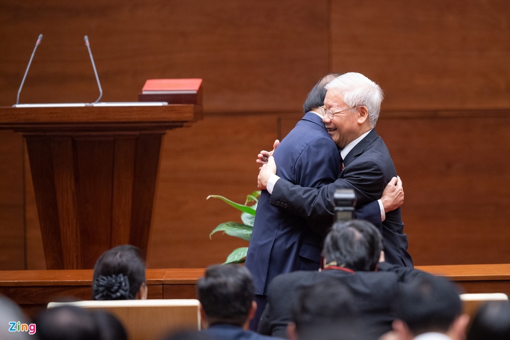 In photos: Nguyen Xuan Phuc Sworn In As New State President of Viet Nam