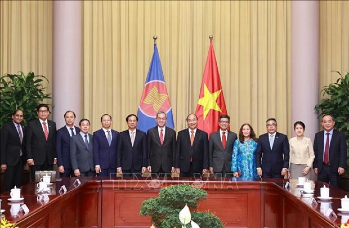 Vietnam News Today (April 14): Do Van Chien Becomes New President of VFF Central Committee