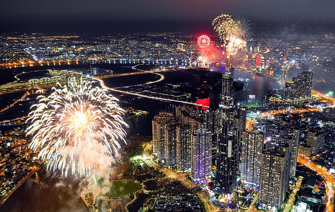 HCMC scraps Reunification Day fireworks plan over Covid-19 outbreak fear