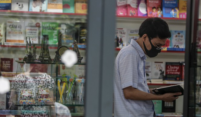 hanoi book street reopens after social distancing