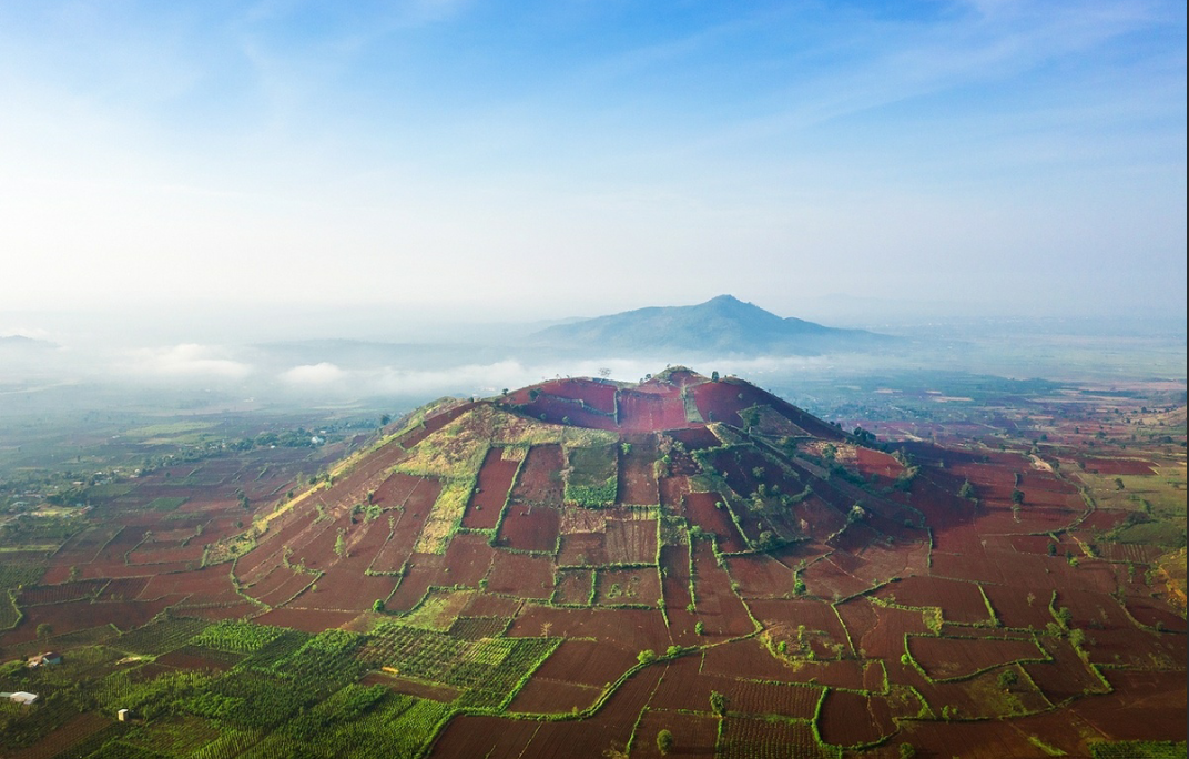 wild beauty of chu dang ya volcano