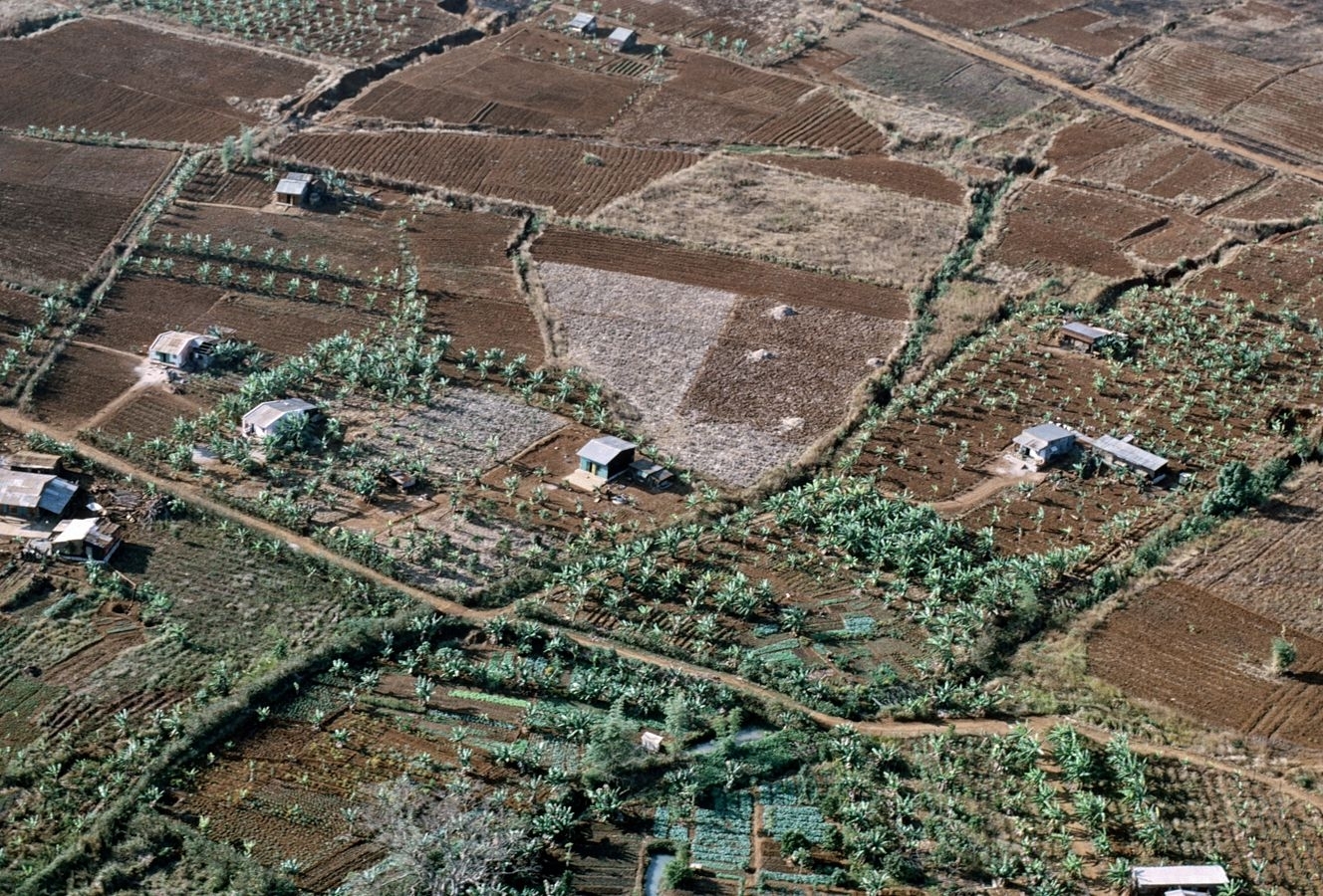 rare color photos of untouched gia lai kon tum in the 1970s