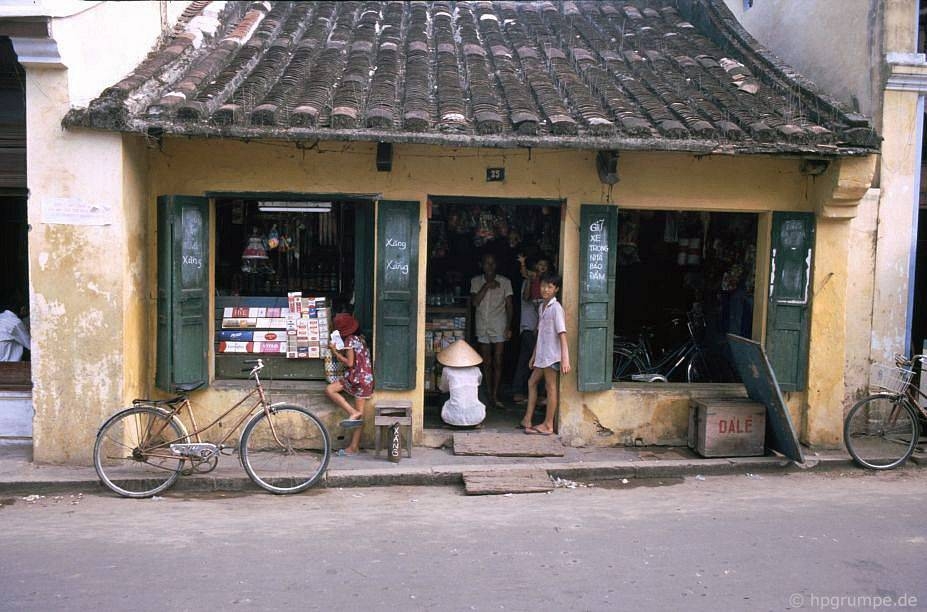 hoi an ancient town in 1990s through lens of german photographer