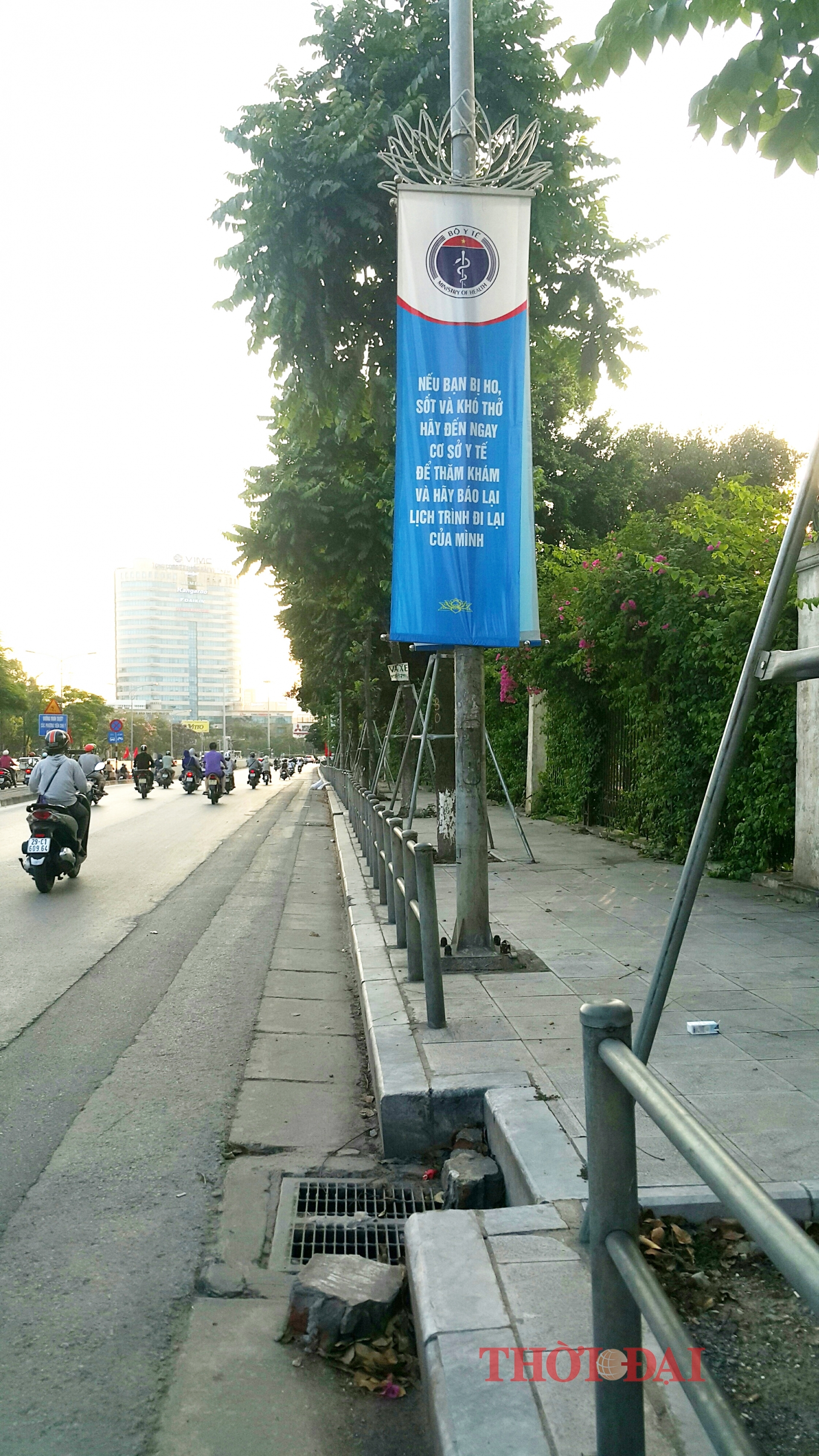 posters raise public awareness of covid 19 prevention in vietnam photos