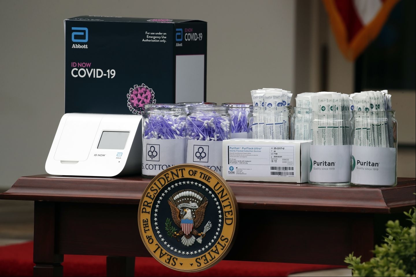 World news today: Rapid coronavirus test used at White House misses many COVID-19 cases