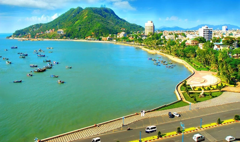 google survey beach among most searched keywords in vietnam post social distancing