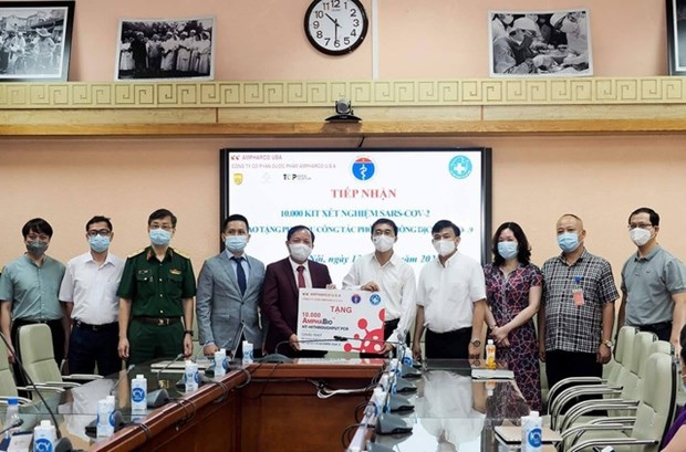 Made-in-Vietnam test kit detects different coronavirus variants