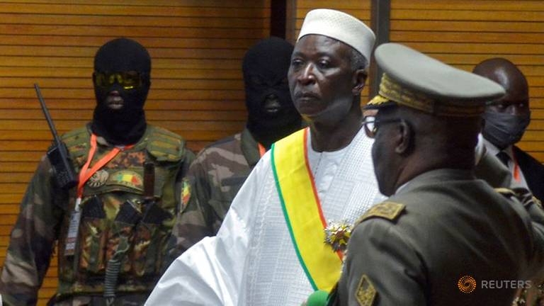 World breaking news today (May 25): Military arrest Mali's president, prime minister and defence minister