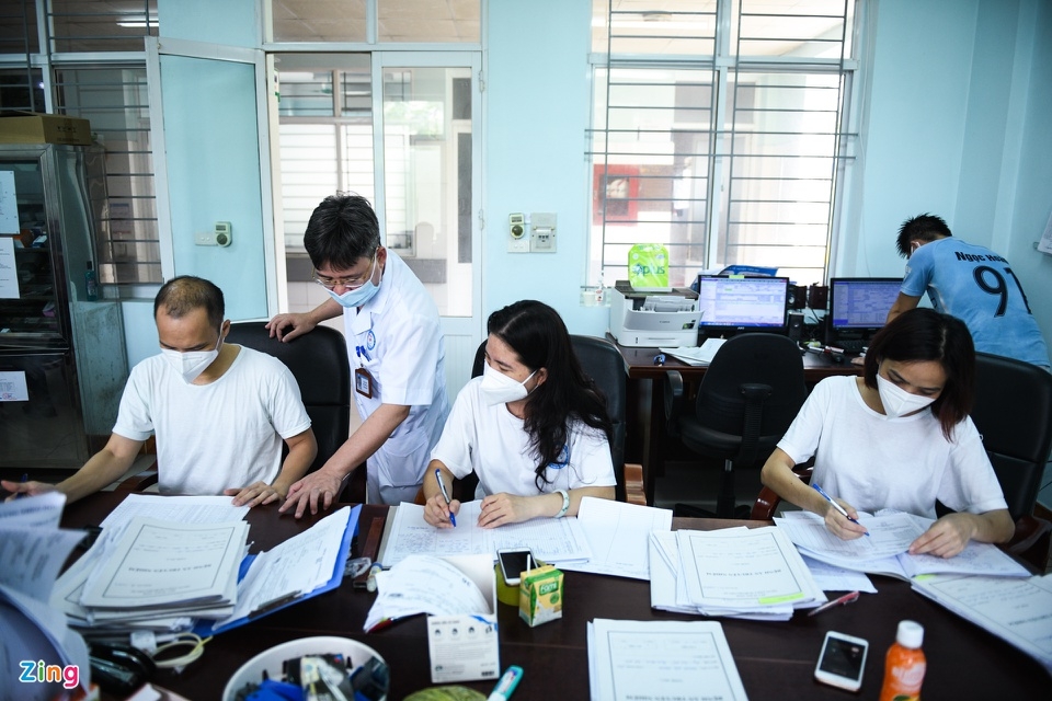 Infected children at Covid-19 treatment center in Bac Ninh