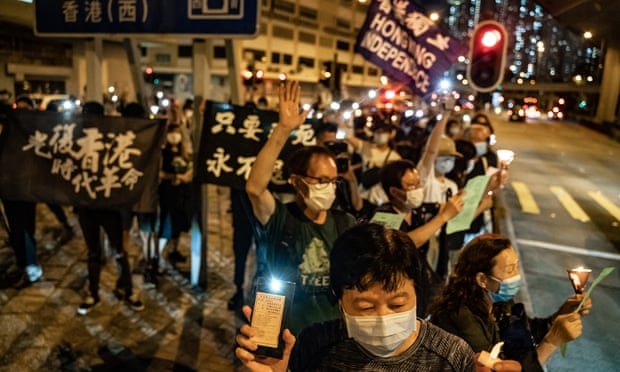 hong kong legislators pass chinese anthem law