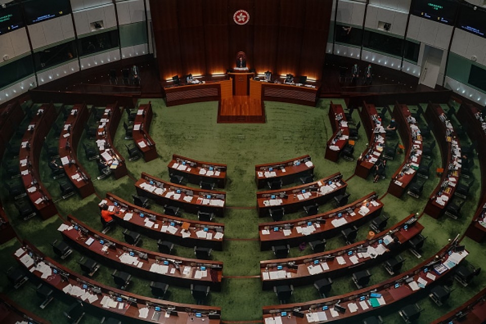 hong kong legislators pass chinese anthem law