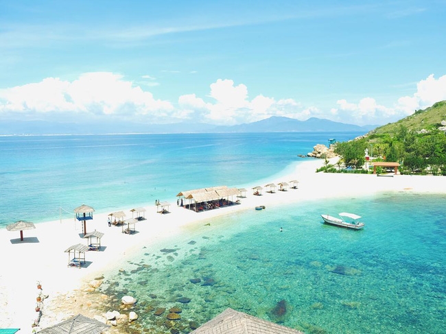Top 3 breathtaking undersea paths in Vietnam top 3 breathtaking undersea paths in vietnam