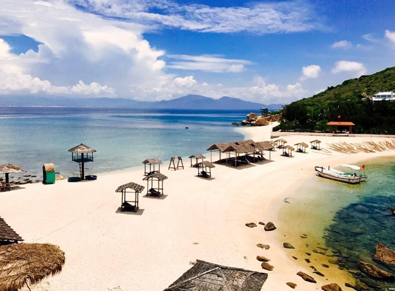 Top 3 breathtaking undersea paths in Vietnam top 3 breathtaking undersea paths in vietnam