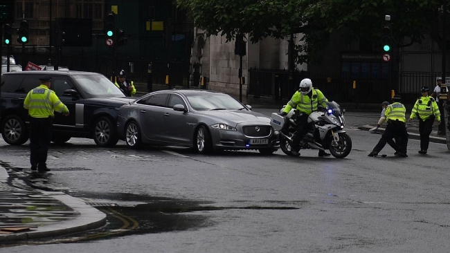 World news today: Boris Johnson involves in minor car crash outside British parliament 