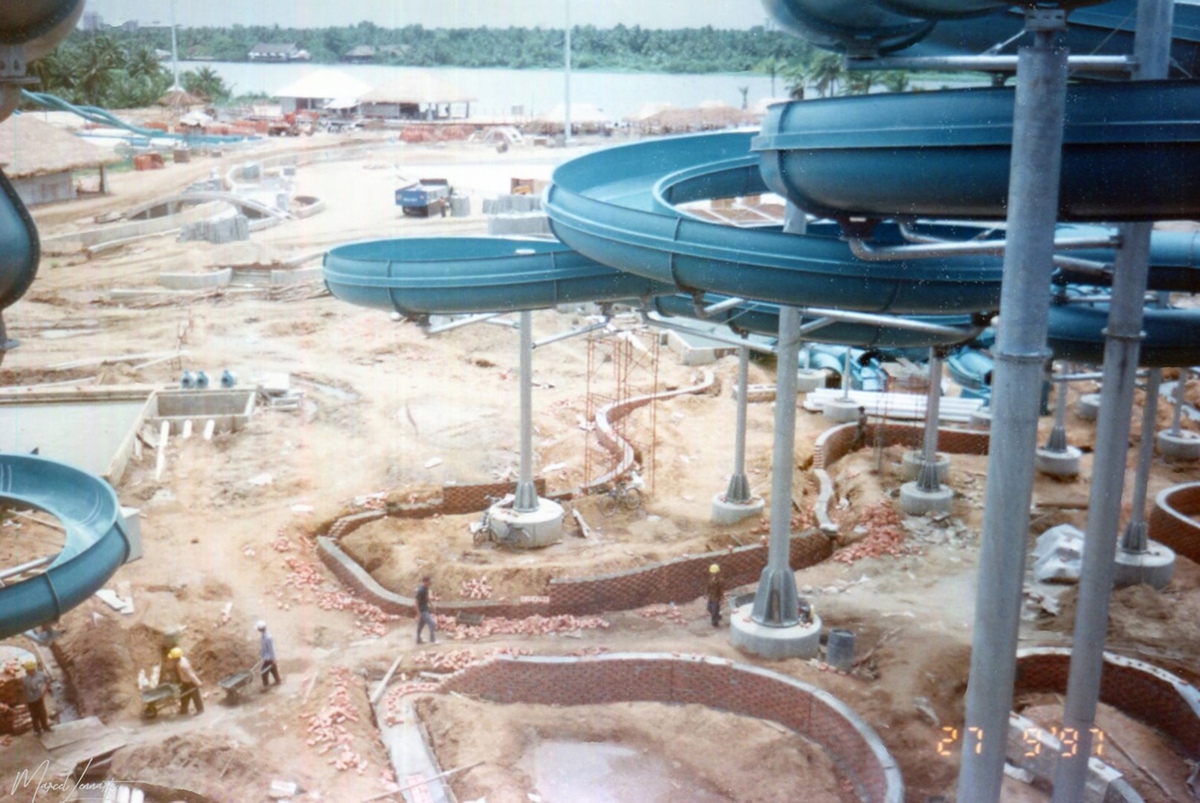 rare photos of first water park in vietnam