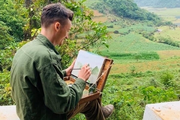 An American artist in great love with Vietnam's moutainous areas