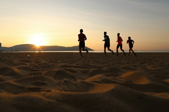 Ideal spots to embrace glamorous sunrise in Quy Nhon beach