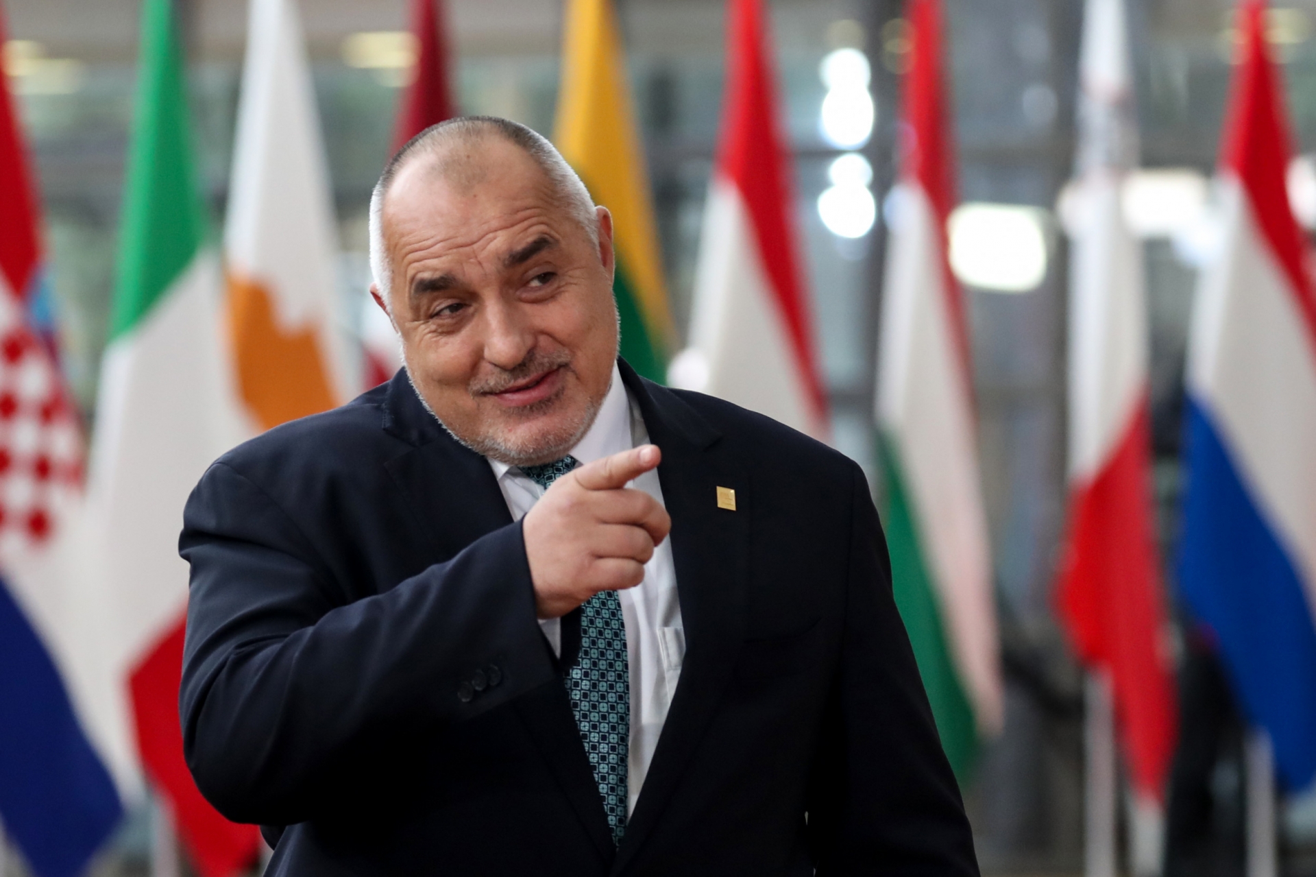 Borissov fined for not wearing mask 