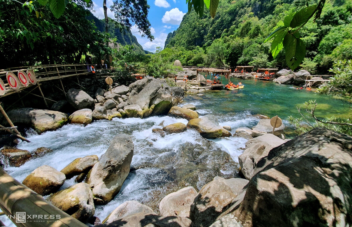 Top Vietnamese destinations to beat the heat