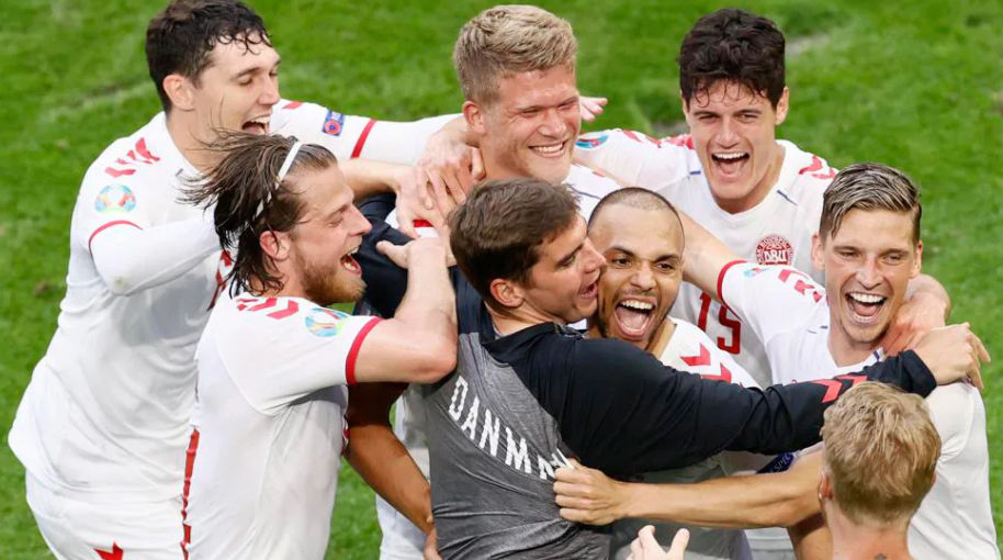 EURO  2020: Denmark 4 – 0 Wales Round of 16 highlights