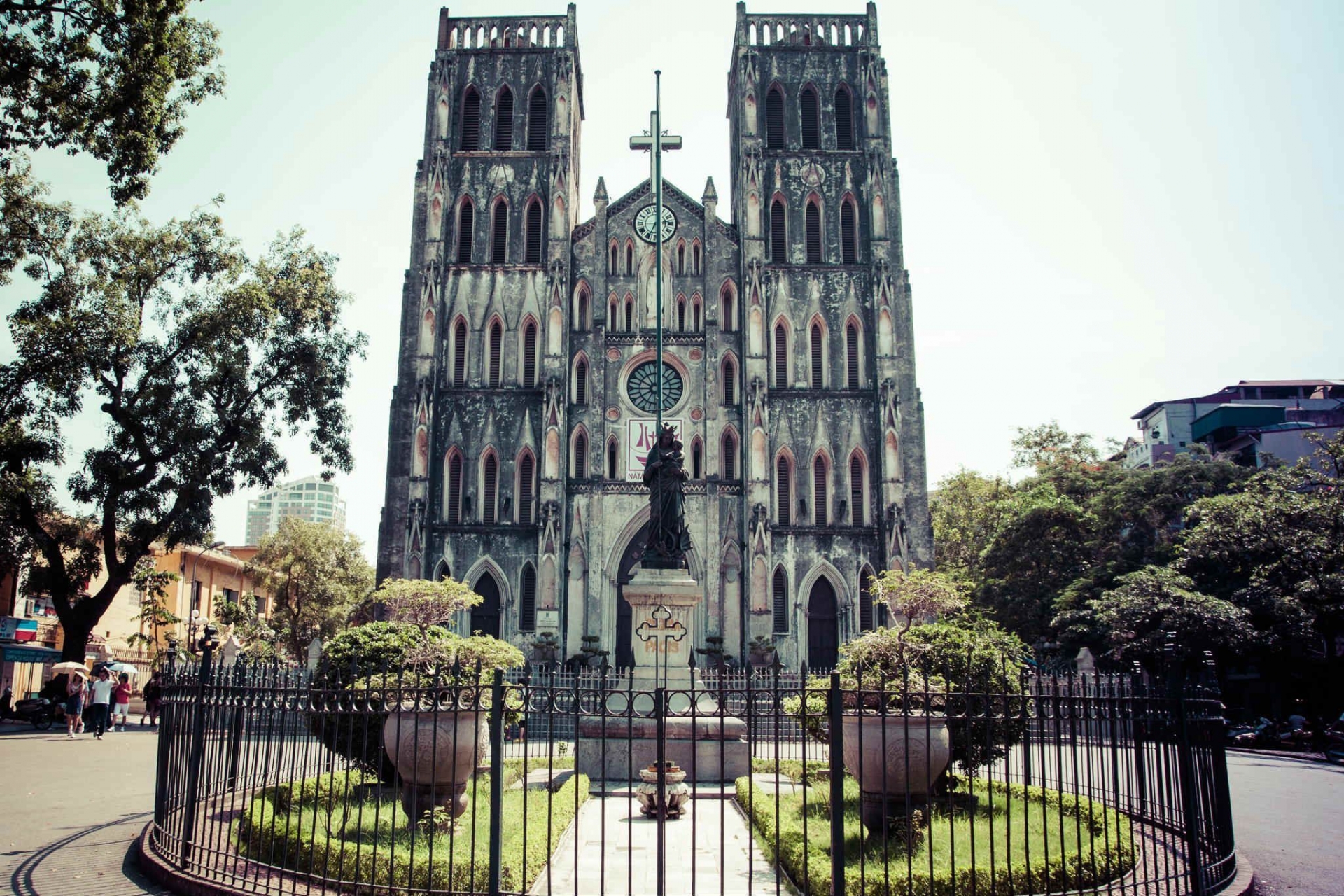 Top 7 most beautiful cathedrals in Vietnam