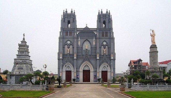 Top 7 most beautiful cathedrals in Vietnam