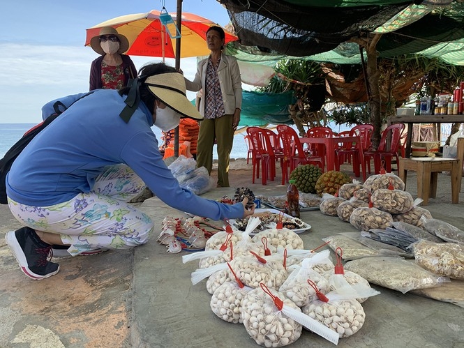 Garlic is a symbolic food of the island 