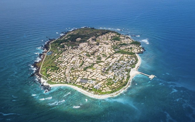 A  bird eye view of the island