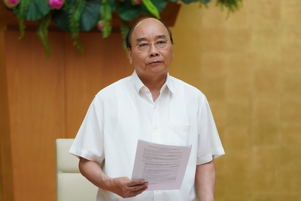 Prime Minister Nguyen Xuan Phuc at the meeting on July 10