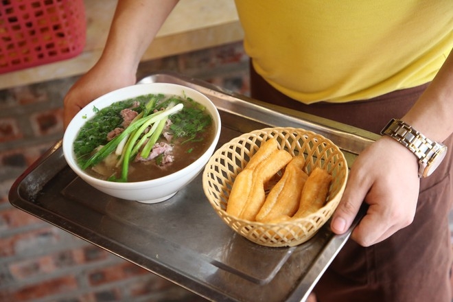 Cruller is a perfect side-dish to eat with Pho