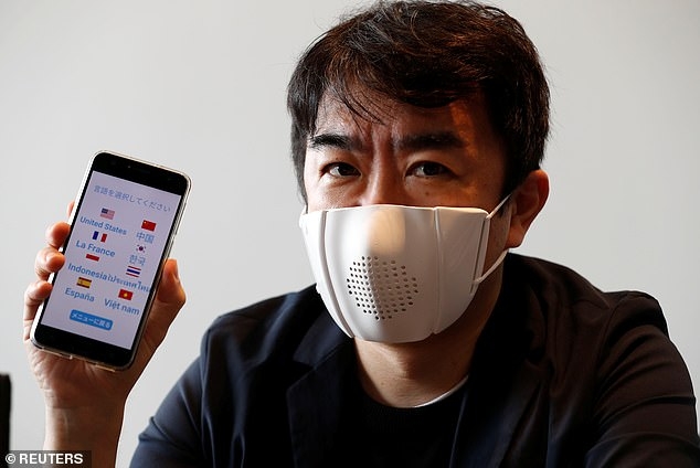 The $40 smart face mask can interpret Japanese into 8 languages 