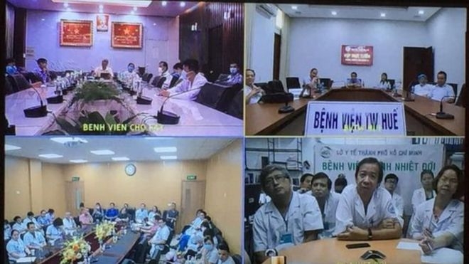 Vietnamese top medical experts and doctors joined in an online meeting to discuss the treatment for the British pilot 