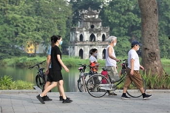 Hanoi, Ho Chi Minh city impose drastic anti-pandemic measures