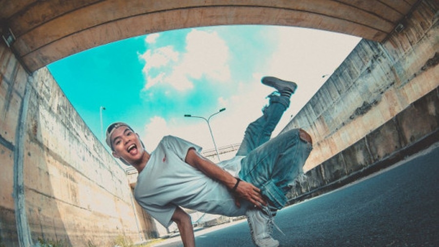 vietnamese hip hop enthusiast inspires southeast asian refugee kids