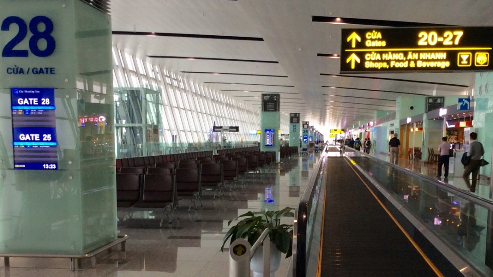 Tan Son Nhat Named Top 10 Best International Airport