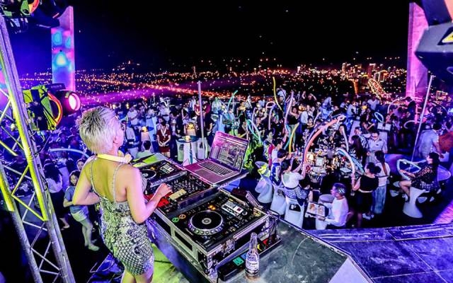 dance clubs karaoke parlors greenlighted for resumption in da nang