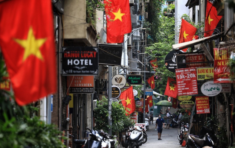 Hanoi Adorned with Red Flags on National Day