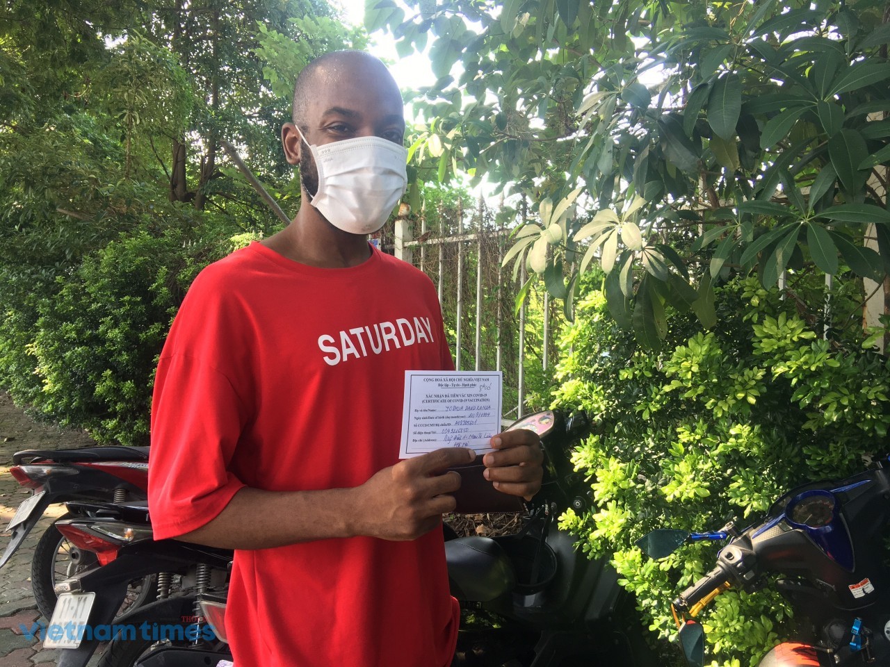 more expats in vietnam get covid 19 jabs