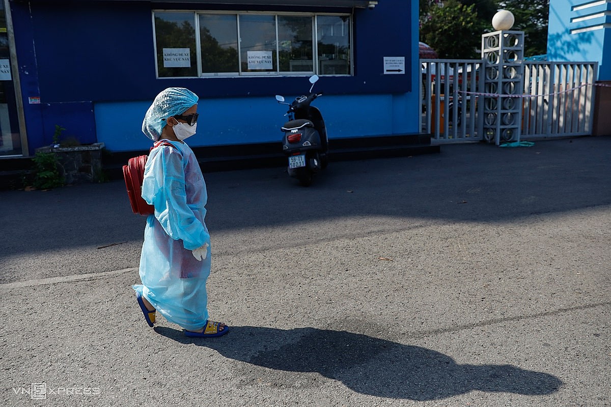Vietnamese Children Suffer Heavy Toll from 4th Covid Outbreak